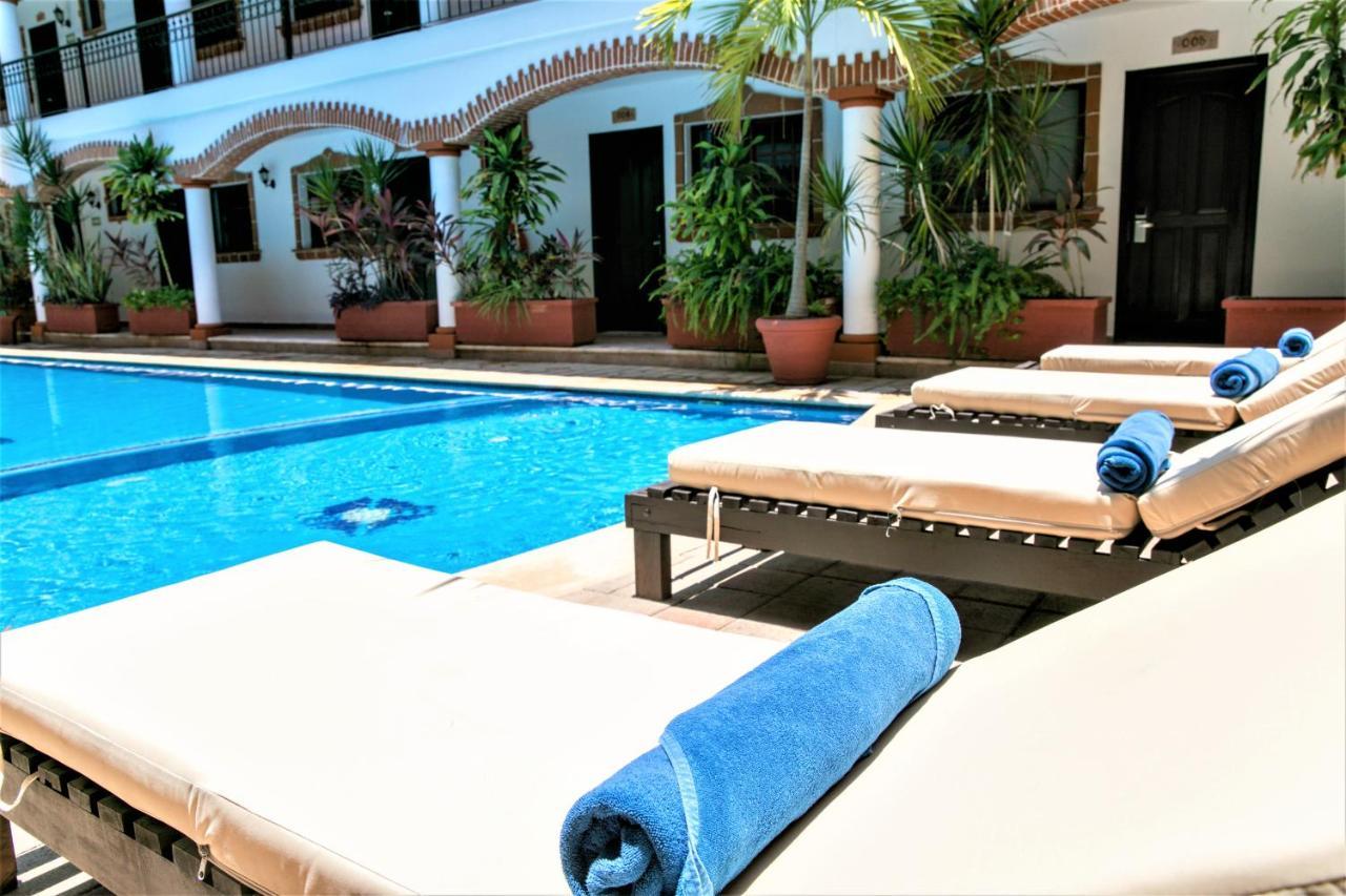 Hotel Colonial Playa Del Carmen Eksteriør bilde