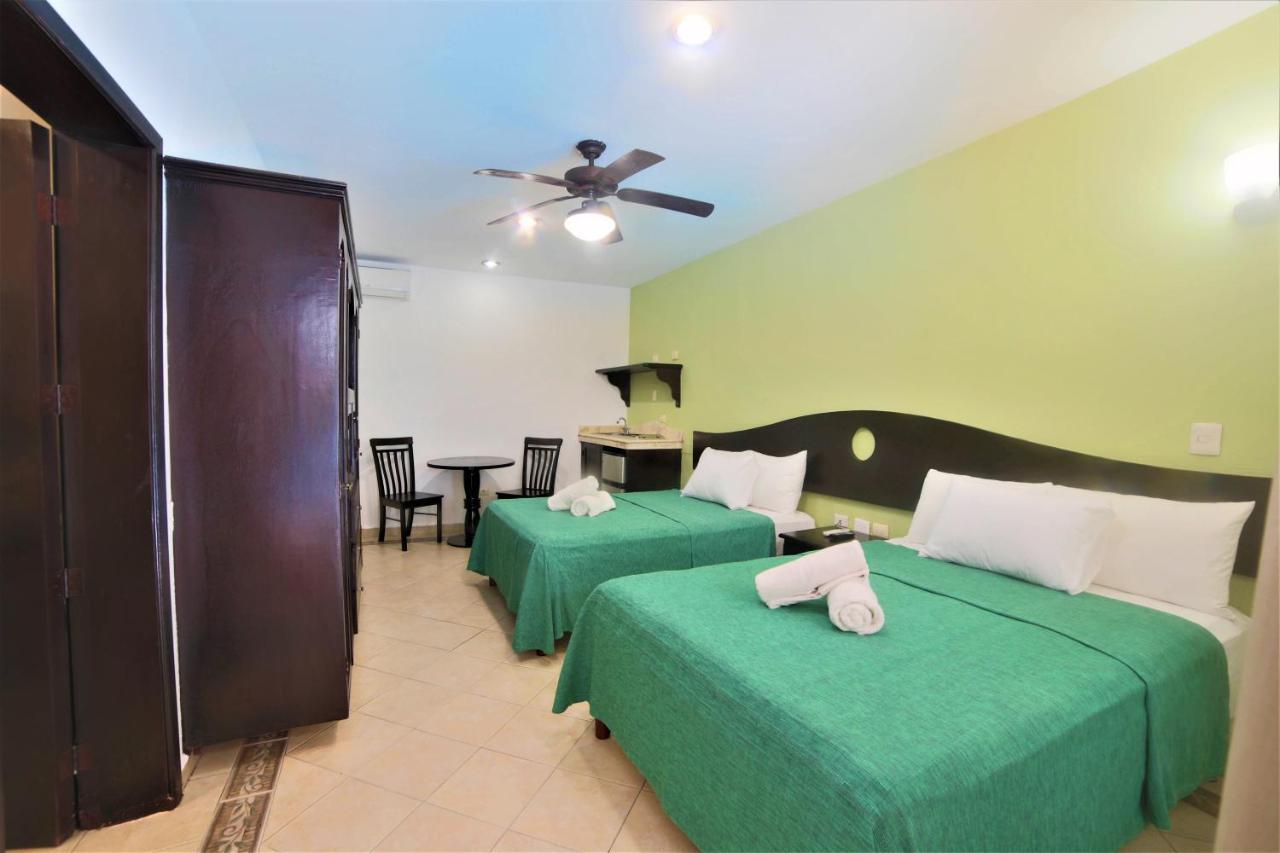 Hotel Colonial Playa Del Carmen Eksteriør bilde