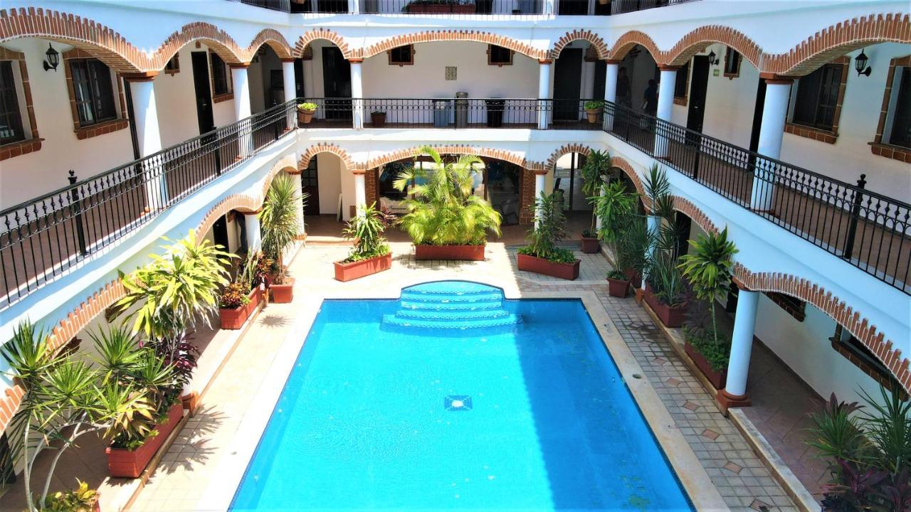 Hotel Colonial Playa Del Carmen Eksteriør bilde